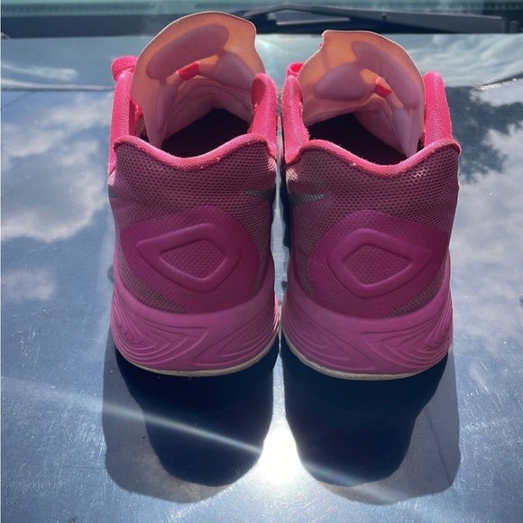 Nike Hyperfuse Sneakers - Picture 5 of 5